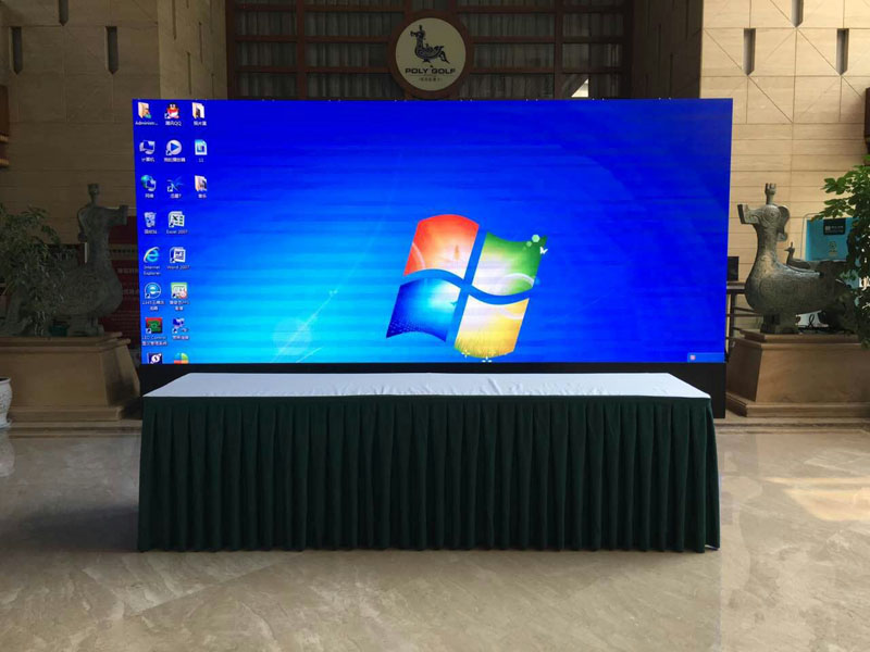 重慶市保利高爾夫室內(nèi)LED顯示屏項目